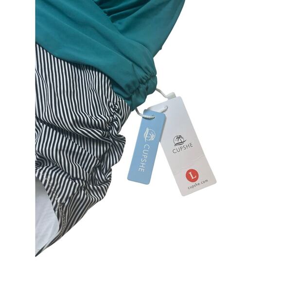 CUPSHE HALTER SWIMMING SUIT ONE PIECE KEEPING YOU ACCOMPANIED STRIPED SZ L BEACH - Picture 9 of 13